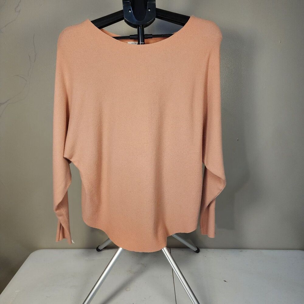 VILA MILANO Women's Size L Peach Knit Sweater Dolman Batwing Sleeve Curved Hem